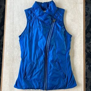 Lululemon reversible vest!
